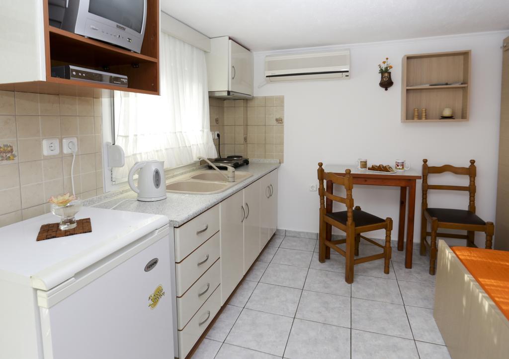 Sunset Apartment Skala Marion